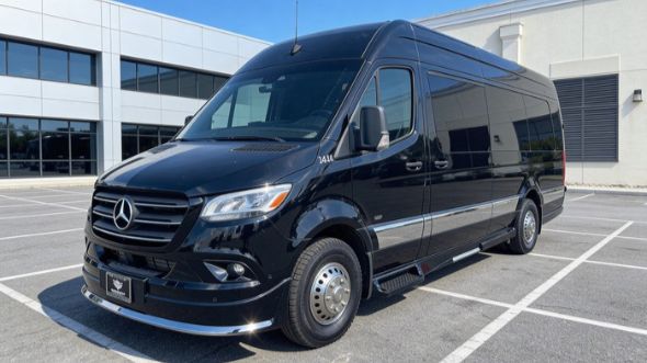 10 passenger sprinter van bridgeport