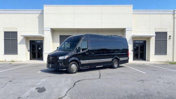 15 passenger sprinter van bridgeport