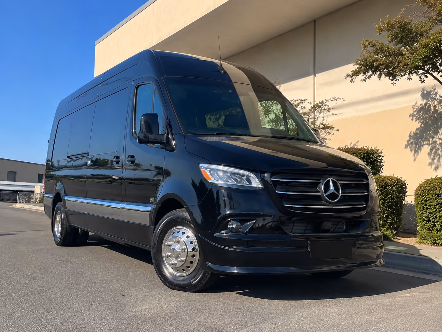 bridgeport 10 passenger sprinter van