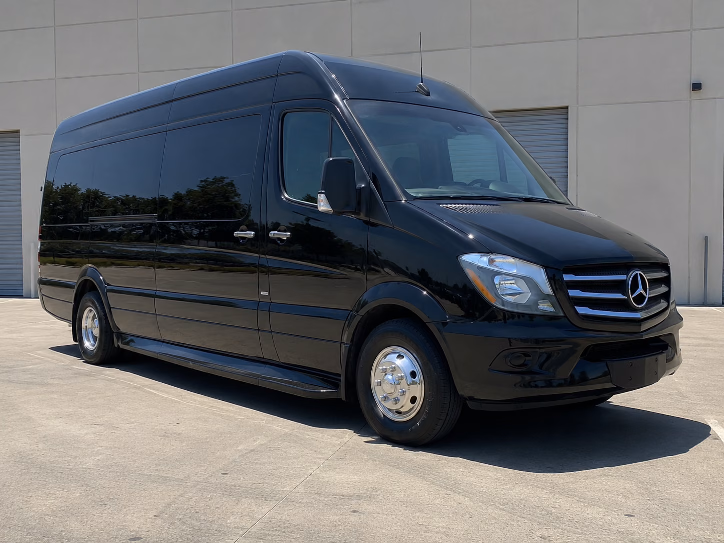find the perfect transportation for your next wedding 2